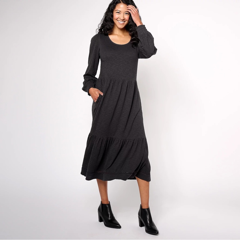 Canyon Retreat Midi Dress Charcoal Long Sleeved with Tiered layers